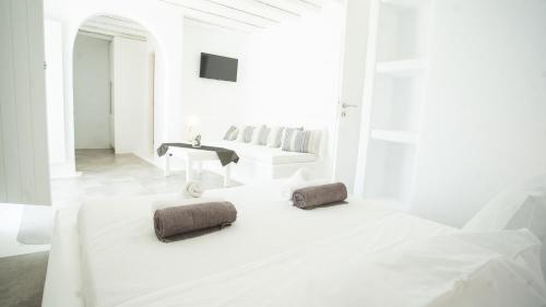 Gallery image of Elia Spirit Villas and Suites by Live&Travel in Elia Beach