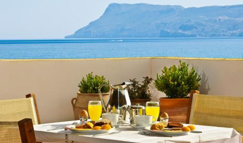Naturlandskabet i nærheden af lejlighedshotellet