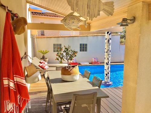 La Maison du Bonheur F5 jardin et piscine