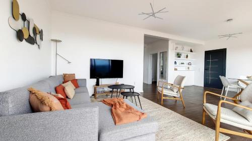 Costa Vista - Sea View Terrace by LovelyStay