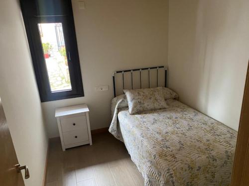 Un pat sau paturi într-o cameră la Apartamentos rurales La Teyeruca I