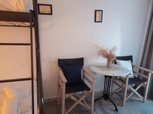 Φωτογραφία από το άλμπουμ του Kantouni Guest House by the sea στο Μπατσί