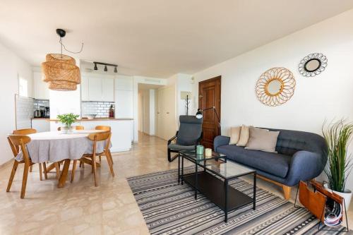 Larycorte, Beautiful 3bdr beachfront apartment