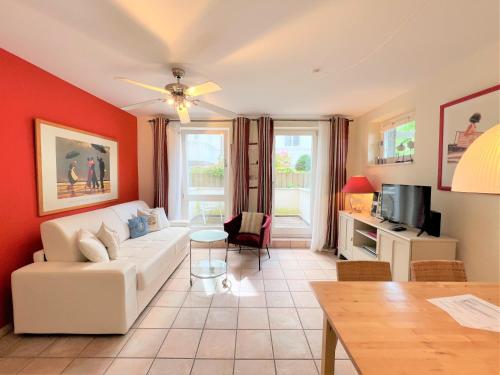 Ruang duduk di Villa Strandperle 02 - Souterrain