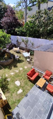 Κήπος έξω από το HOSTEL NAMOR