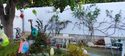 Κήπος έξω από το HOSTEL NAMOR