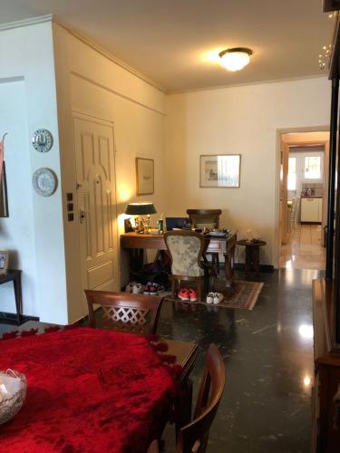 Φωτογραφία από το άλμπουμ του Spacious Double room in the Center of Athens στην Αθήνα