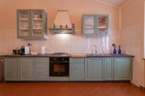 Dapur atau dapur kecil di A casa di Luna