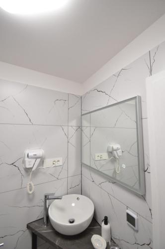 Ένα μπάνιο στο K rooms old town self check in
