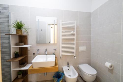 Design Apartment - Stazione Centrale, Milan