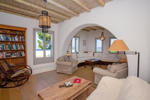 Villa Baroness in Mykonos Town