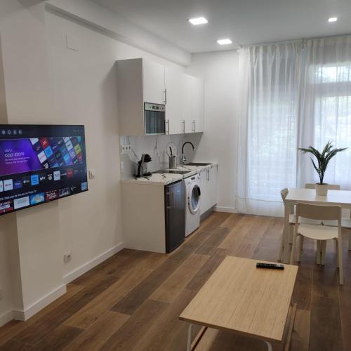 Garcia Noblejas Apartments