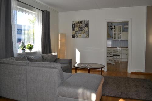 Posezení v ubytování Skarmyra Apartment