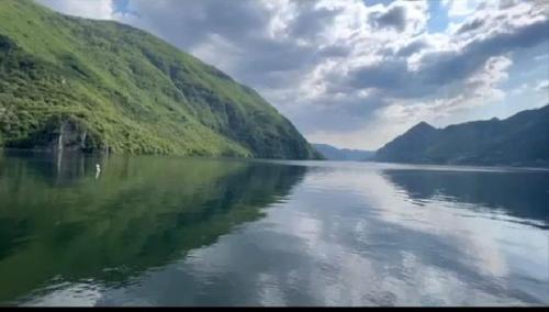 Gallery image of Appartamento sul Lago D'Idro Baitoni di Bondone TN - WiFi Free in Ponte Caffaro