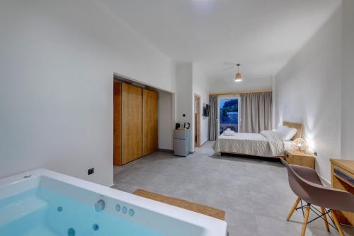 Gallery image of Aegean Glory Suites in Ermoupoli