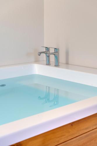 Gallery image of Aegean Glory Suites in Ermoupoli