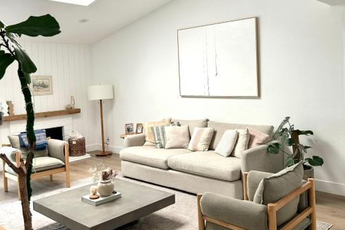 Gallery image of Dreaming Amongst the Palms in Mission Viejo