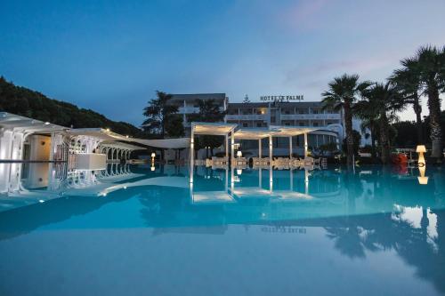 Piscina di Hotel Le Palme o nelle vicinanze