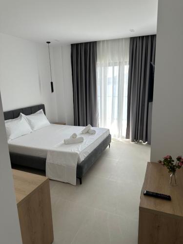 Gallery image of Hotel Edola in Sarandë