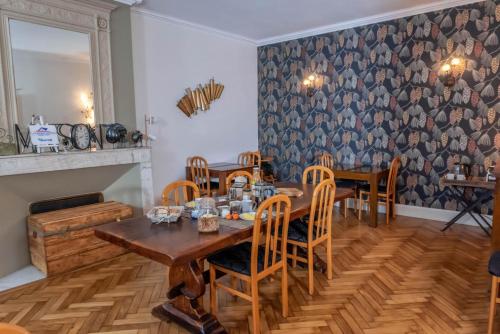 La Maison DUFFOUR chambres d'hôtes avec Petit Déjeuner