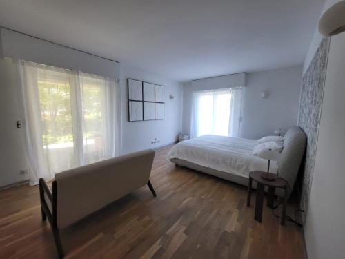 Rez-de-Villa "Clos Saint-Sauveur" modern and chic, 160m2, swimming pool, terrace photo 35