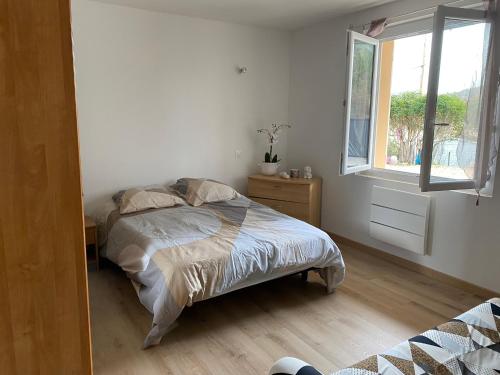 Gallery image of APPARTEMENT Studio neuf bas de villa Gorges du verdon à RIEZ in Riez
