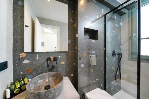 Φωτογραφία από το άλμπουμ του Azzure Luxury Suites στον Ποτό