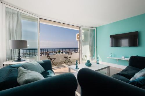 Apartment with stunning sea views, Puerto Banús