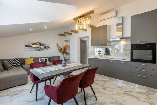 Royal Blue Apartment