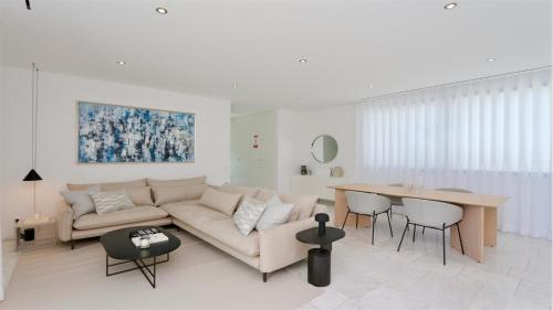 Villa BEA - Luxury Villa with Private Pool heated optional, Jacuzzi, Golf Views by Clever Details