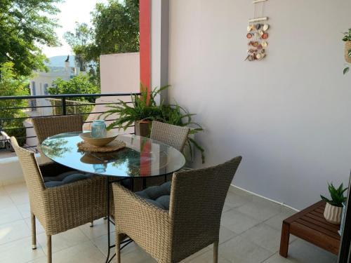 Μπαλκόνι ή βεράντα στο Αρμονία
