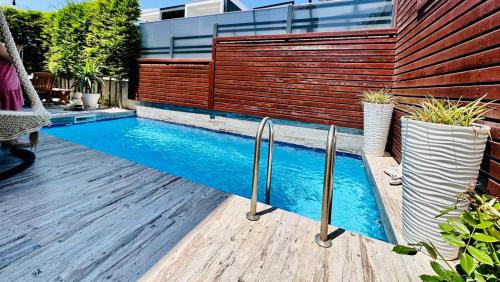 Kusadasi’nda muhtesem havuzlu villa MIRAY A 12 A7 B4 B10