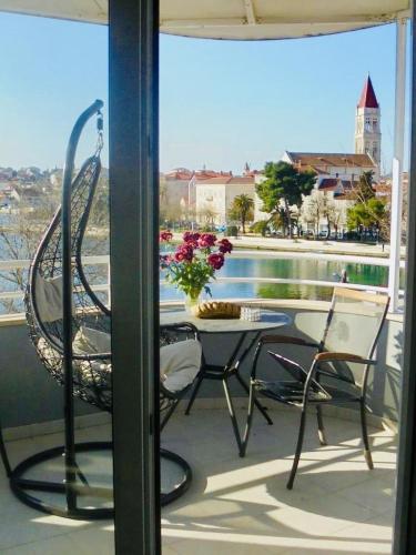 Apartment The View