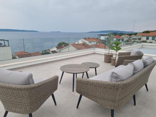 Luxury Villa -Heated Pool -Jacuzzi
