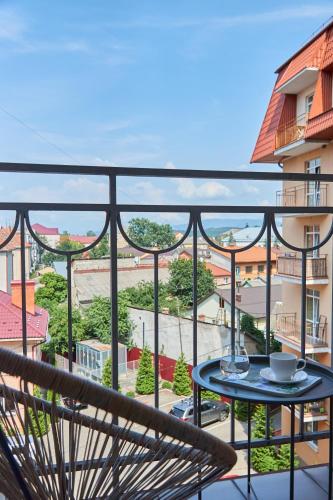 Balkoni atau teres di Lux Apartment