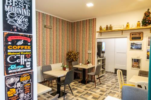 Część wypoczynkowa w obiekcie Heritage Hotel Petrakija
