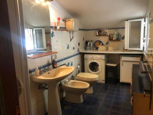 Ένα μπάνιο στο La Mansarda del cuore