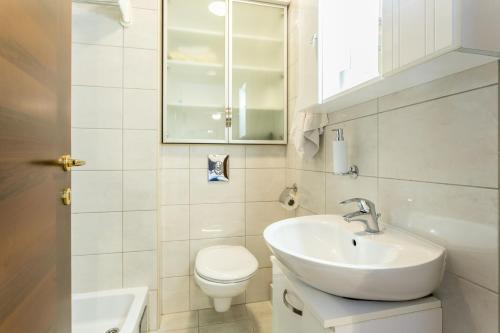 Apartments with WiFi Split - 21385