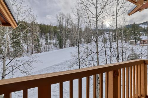 Perfect Ski or Bike in-out Hot Tub Pool semasa musim sejuk