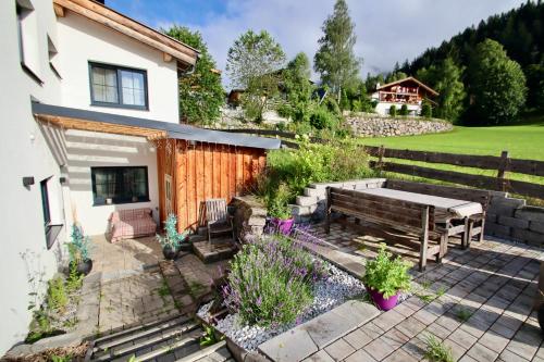Zahrada ubytování Chalet Apartment Leogang