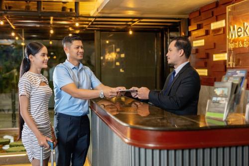 Clientes alojados en MekongView 3 CondoTel