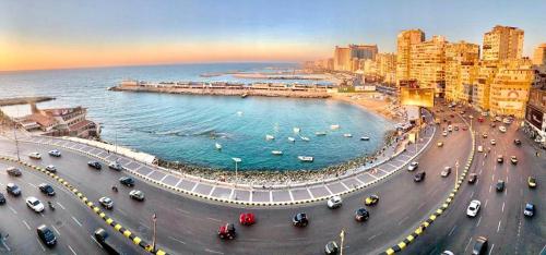 Alexandria Luxury Apartments Gleem 2 Direct Sea View