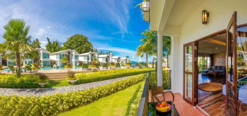 Zahrada ubytování Vannee Golden Sands Beachfront Resort