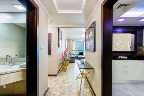 Heart of JBR - SEA VIEW - Upgraded 3 Bedroom Suite 주방 또는 간이 주방