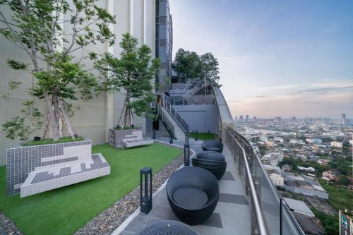 Ruang duduk di Oakwood Suites Tiwanon Bangkok