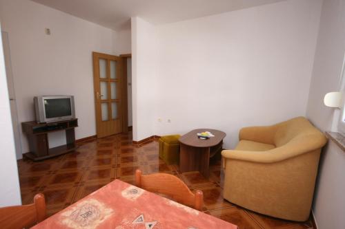 Apartments and rooms by the sea Pag - 6311