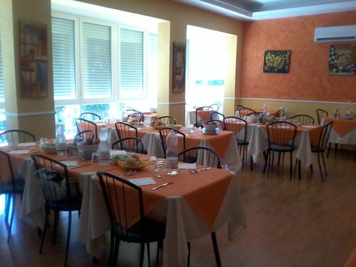 Restaurace v ubytování Hotel Oria