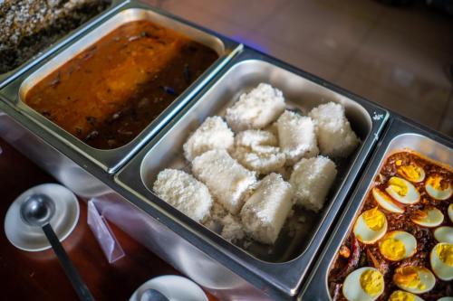 Đồ ăn tại/gần khách sạn