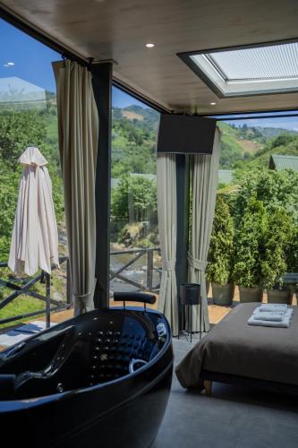 Mirror Land Bungalov