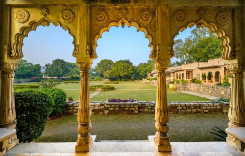 Un jardín fuera de Neemrana's - Deo Bagh